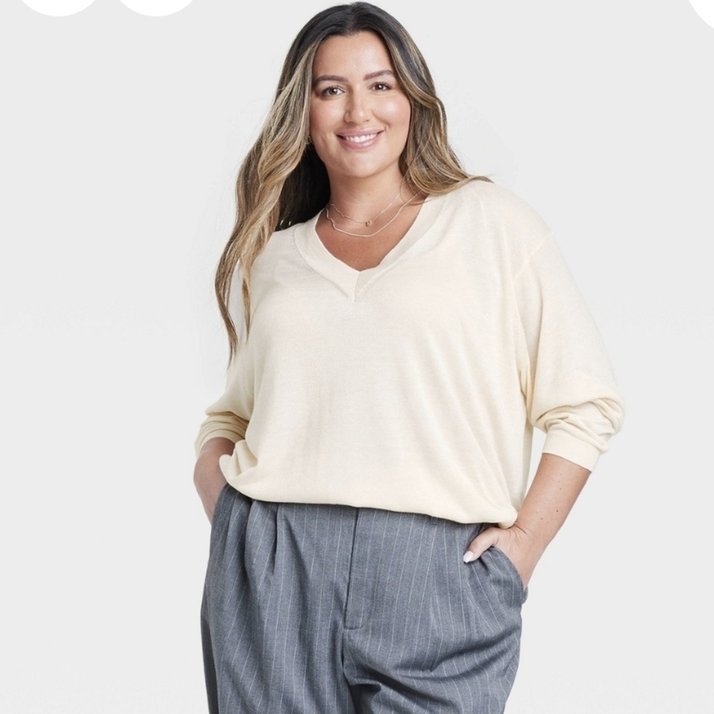a new day Light Cream V-Neck Pullover Sweater